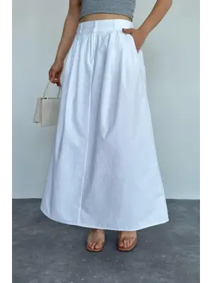 Zarif Beyaz İnce Pileli Etek