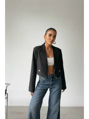 Omarı İnci Düğme Detaylı Crop Ceket - Siyaha Göz Atın