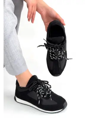 Jeat Siyah Nubuk Bağcıklı Spor Ayakkabı