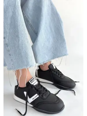 Jowen Siyah Cilt Beyaz Detaylı Bağcıklı Spor Ayakkabı