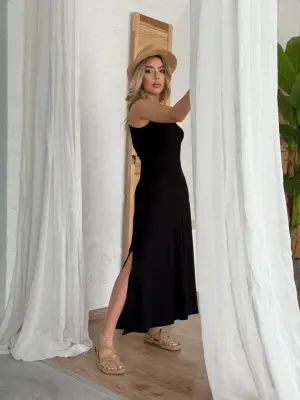 Kadın Arkadan çapraz Detay Yuvarlak Yaka Maksi Viskon Elbise