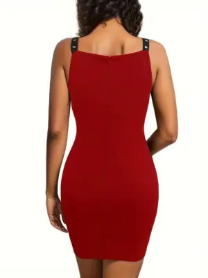 Kadın Askılı Derin V Yakalı Kuş Gözü Detaylı Janjan Krep Elbise