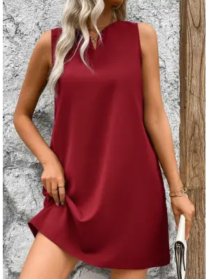 Kadın Askılı V Yakalı Geniş Kesim Detaylı Kısa Janjan Krep Elbise