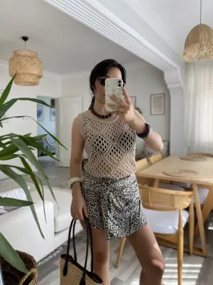 Kadın Askılı Yuvarlak Yaka Geometrik Desenli Triko Bluz