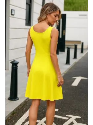 Omarı Kadın Yuvarlak Yaka Kısa Elbise