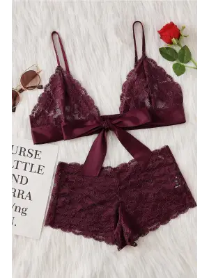 Omarı Dantelli ve Kurdelalı Kadın İç Çamaşır Takımı