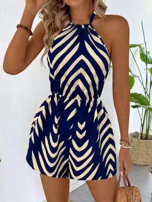 Omarı Desenli Süprem Halter Yakalı Kadın Tulum