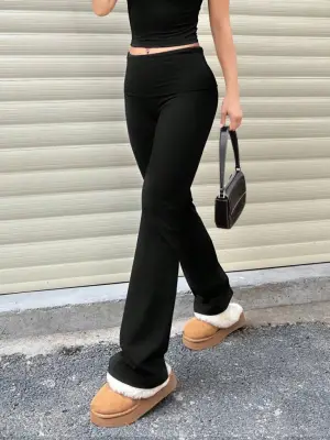 Kadın Geniş Korsaj Bel Detaylı Paçaya Doğru Geniş Yüksek Bel Dalgıç Pantolon