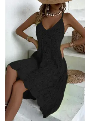 Omarı Zarif Askılı Triko Elbise