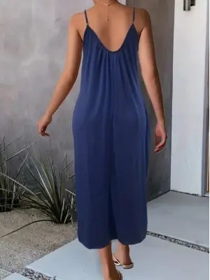 Kadın Ip Askılı Geniş V Yakalı Viskon Elbise