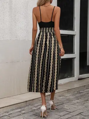 Omarı V yakalı Desenli Süprem Elbise