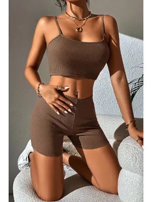 Omarı Rahat ve Şık Kahverengi Kaşkorse Gecelik Takım