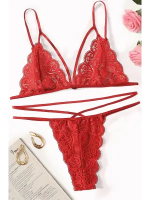 Omarı Şehvetli Kırmızı Dantel Takım