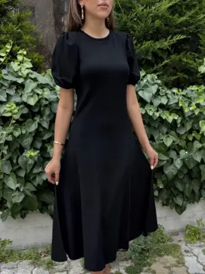 Omarı Kadın Geniş Kesim Balon Kollu Elbise