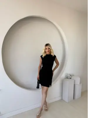 Kadın Kısa Kap Kollu Bisiklet Yaka Belden Bağlamalı Modal Mini Elbise