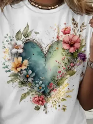 Omarı Kalp Desenli Kısa Kollu Kadın Bluz