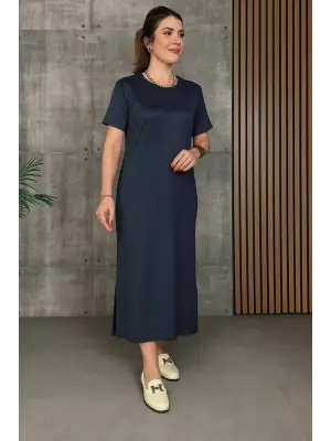 Kadın Kısa Kollu Bisiklet Yaka Yırtmaçlı Viskon Iki Iplik Elbise