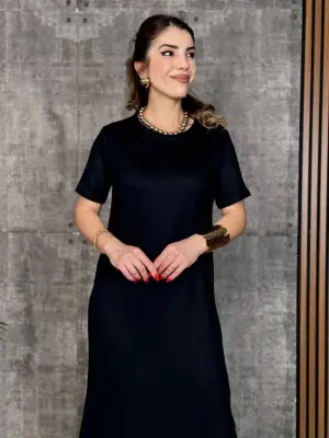 Omarı Yazın Rahatlığını Yakala: Kısa Kollu Bisiklet Yaka Elbise