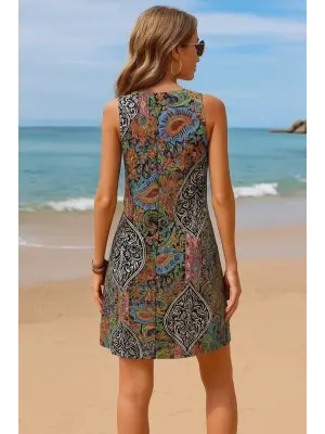 Omarı Şık Dantel Detaylı V Yaka Elbise