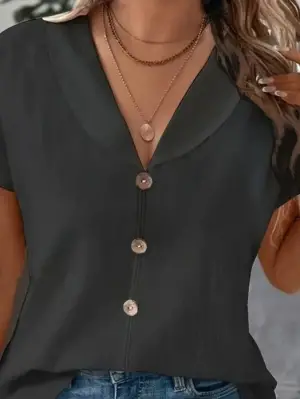 Kadın Kısa Kollu Derin V Yakalı Düğmeli Ithal Keten Bluz