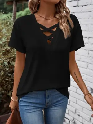 Kadın Kısa Kollu önden çapraz Detay V Yakalı Viskon Bluz