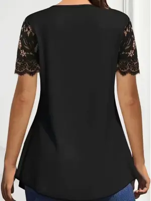 Kadın Kısa Kollu V Dantel Yakalı Düğmeli Viskon Bluz