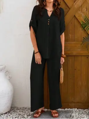 Kadın Kısa Kollu V Hakim Yaka Düğmeli Bürümcük Bluz Ve Pantolon Ikili Takım