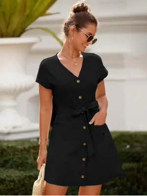 Kadın Kısa Kollu V Yakalı önden Düğmeli Belden Kuşaklı Cepli Sofya Elbise