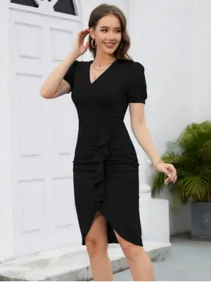 Kadın Kısa Kollu V Yakalı önden Fırfırlı Ithal Krep Elbise