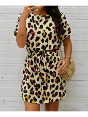 Omarı Geometrik Desenli Kadın Kısa Elbise