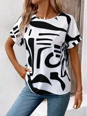 Kadın Kısa Kollu Yuvarlak Yaka Desenli Süprem Bluz