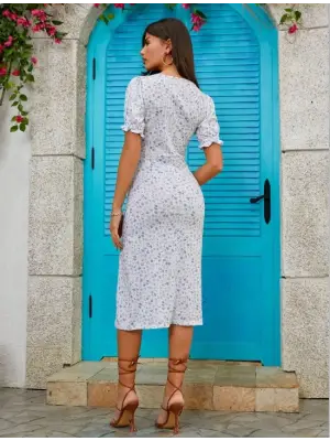 Kadın Kısa Kolluyakası Büzgü Detay Kolu Lastikli çiçek Baskı Elbise