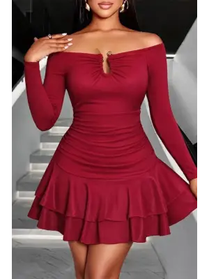 Kadın Omuzlardan Açık Belden Saran Büzgülü Etek Ucu Volanlı Dalgıç Mini Elbise