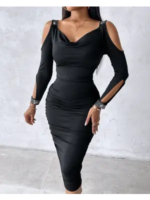 Kadın Omuzlardan Açık Uzun Kollu Taşlı Degaje Yakalı Sandy Midi Elbise