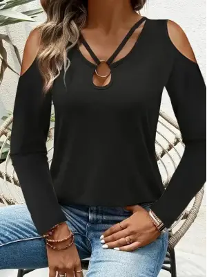 Kadın Omuzlardan Açık Uzun Kollu Yakadan Halka şerit Detaylı Viskon Bluz