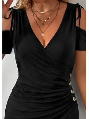 Kadın Omuzlardan Açık V Yakalı Kısa Kollu Yanlardan Büzgülü Düğme Detaylı Janjan Krep Elbise