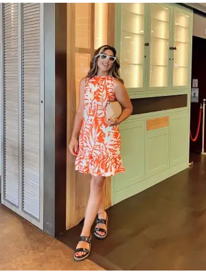 Kadın Sıfır Kollu Bisiklet Yakalı Fırfırlı Desenli Sofya Elbise