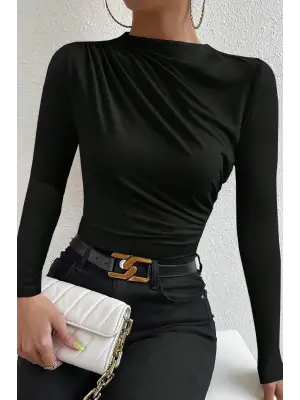 Kadın Siyah Belden ve Boyundan Büzgü Detaylı Uzun Kollu Bluz