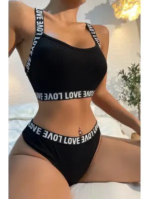 Omarı Siyah Çapraz Sırt Detaylı Iç Çamaşır Takımı