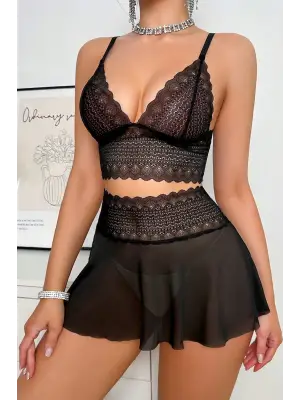 Omarı Siyah Dantel Detaylı Şık Gecelik Seti