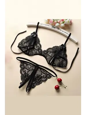 Omarı Şık Dantel Detaylı Kadın İç Giyim Seti