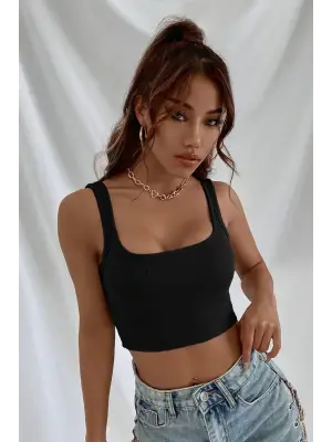 Omarı Kadın Siyah Kalın Askılı Crop Top