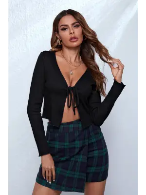 Omarı Siyah Uzun Kollu Bağcıklı Crop Top Bluz