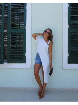 Omarı Asimetrik Kesim Tek Omuzlu Kadın Bluzu