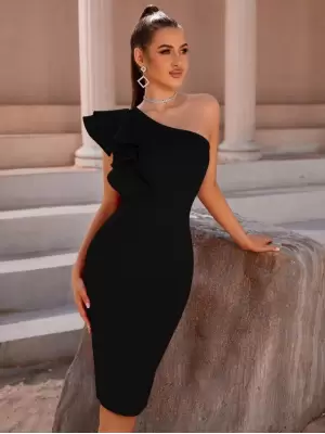 Kadın Tek Omuzu Açık Diğer Omuz Volan Detay Midi Ithal Krep Elbise