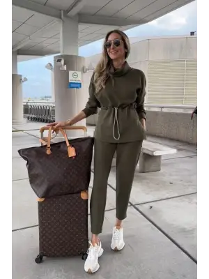 Kadın Uzun Kollu Balıkçı Yaka Belden Lastikli Modal Bluz Ve Pantolon Ikili Takım