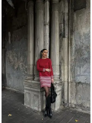 Kadın Uzun Kollu Bisiklet Yaka Kol Ağzı Ve Etek Ucu Baskılı Iki Iplik Elbise