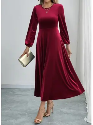 Kadın Uzun Kollu Bisiklet Yaka Midi Kadife Elbise