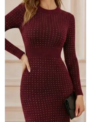 Çarpıcı Taşlı Midi Kadife Elbise