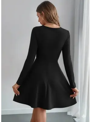 Kadın Uzun Kollu Inci Yakalı Kısa Ithal Krep Elbise